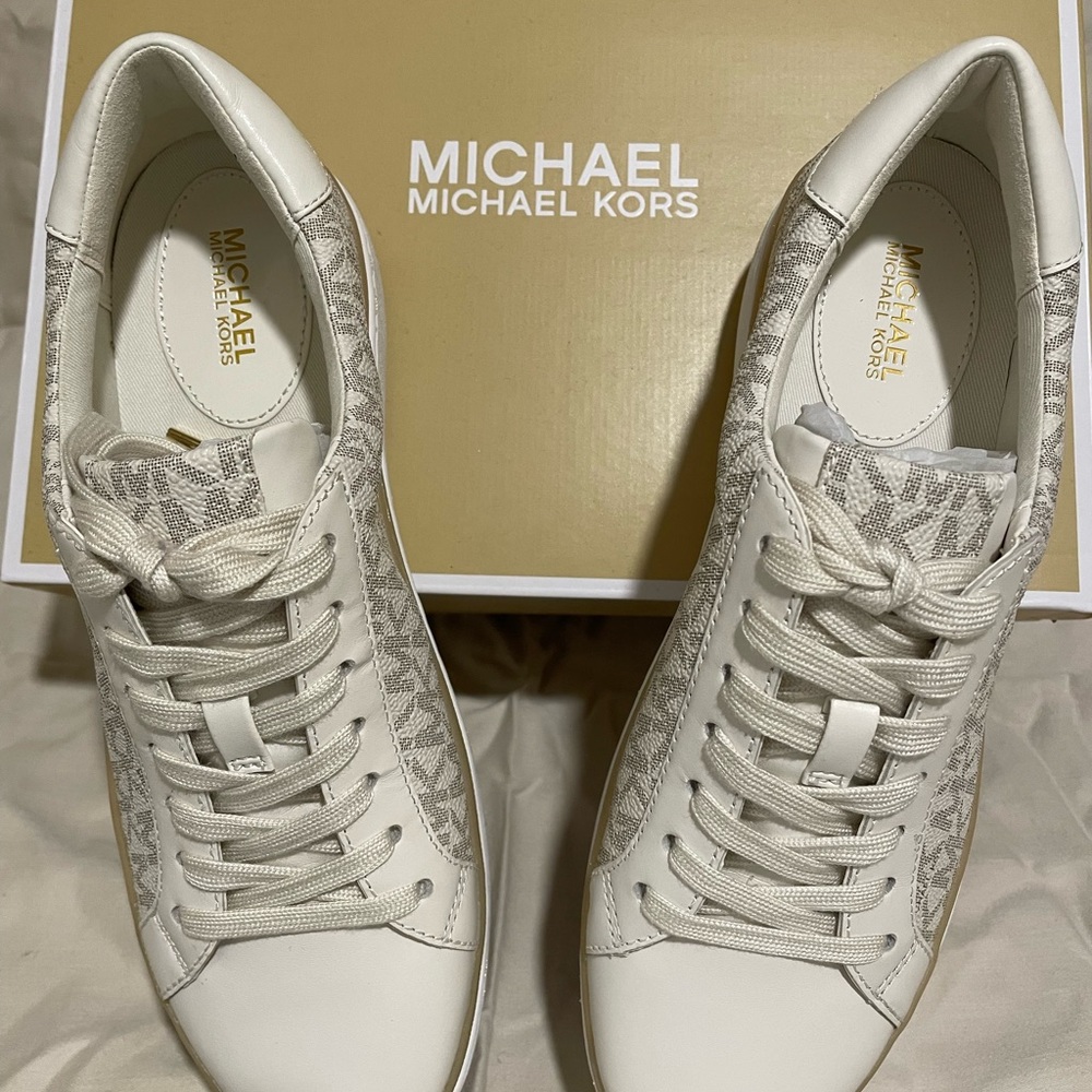 Michael Kors Chapman Lace Up